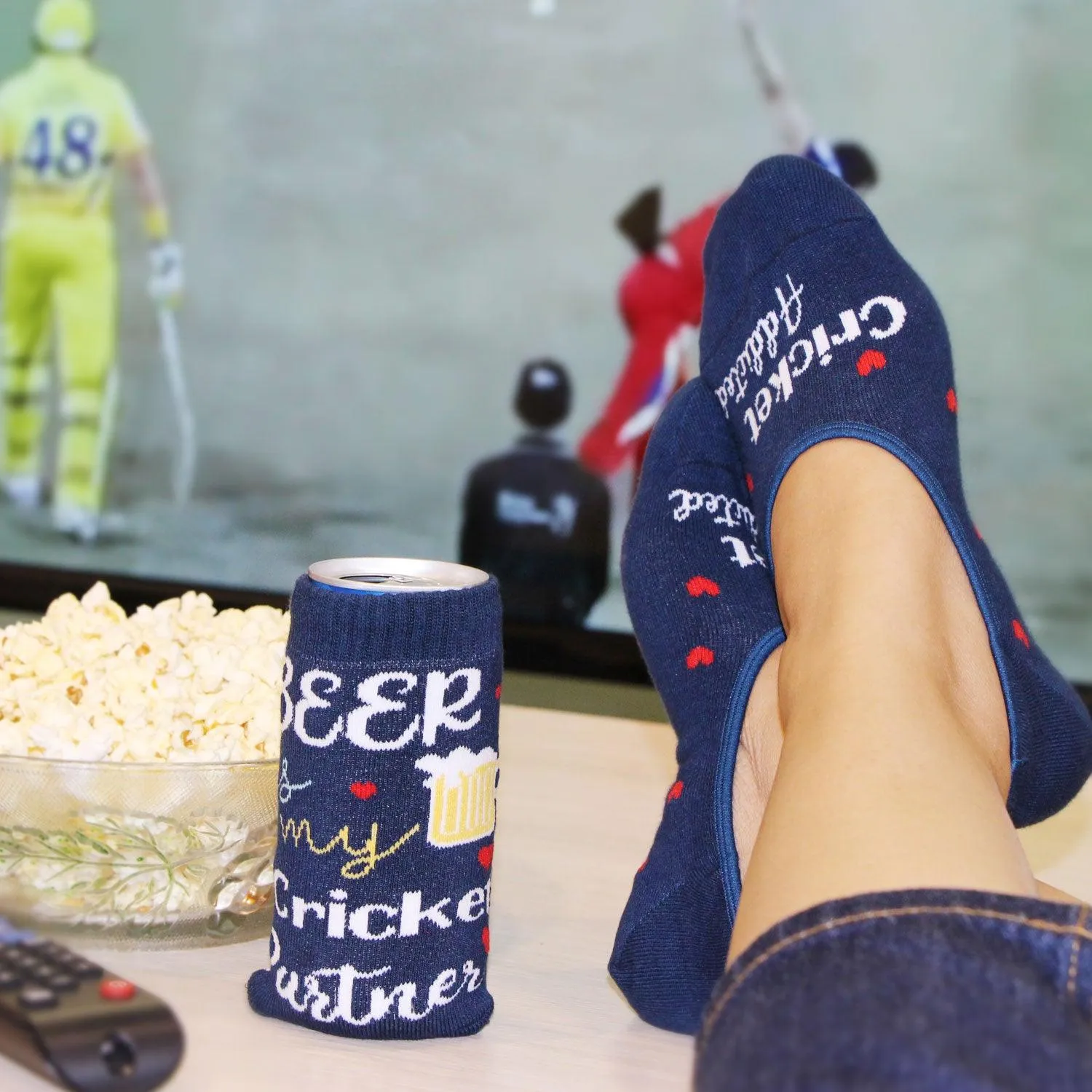 Crikbuzz Combo Pack Of Loafer Socks & Beer Can Cover - Navy