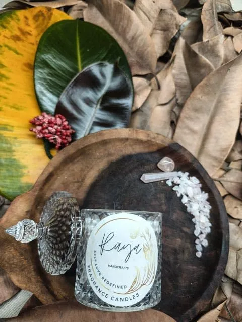 Ruya's Handcrafts Bella Crystal Jar Double Wick Clear Quartz Stone | Evoking Tranquillity and Serenity Therapy Candle | Manifestation Glow Candle (Dreamy Lavender)