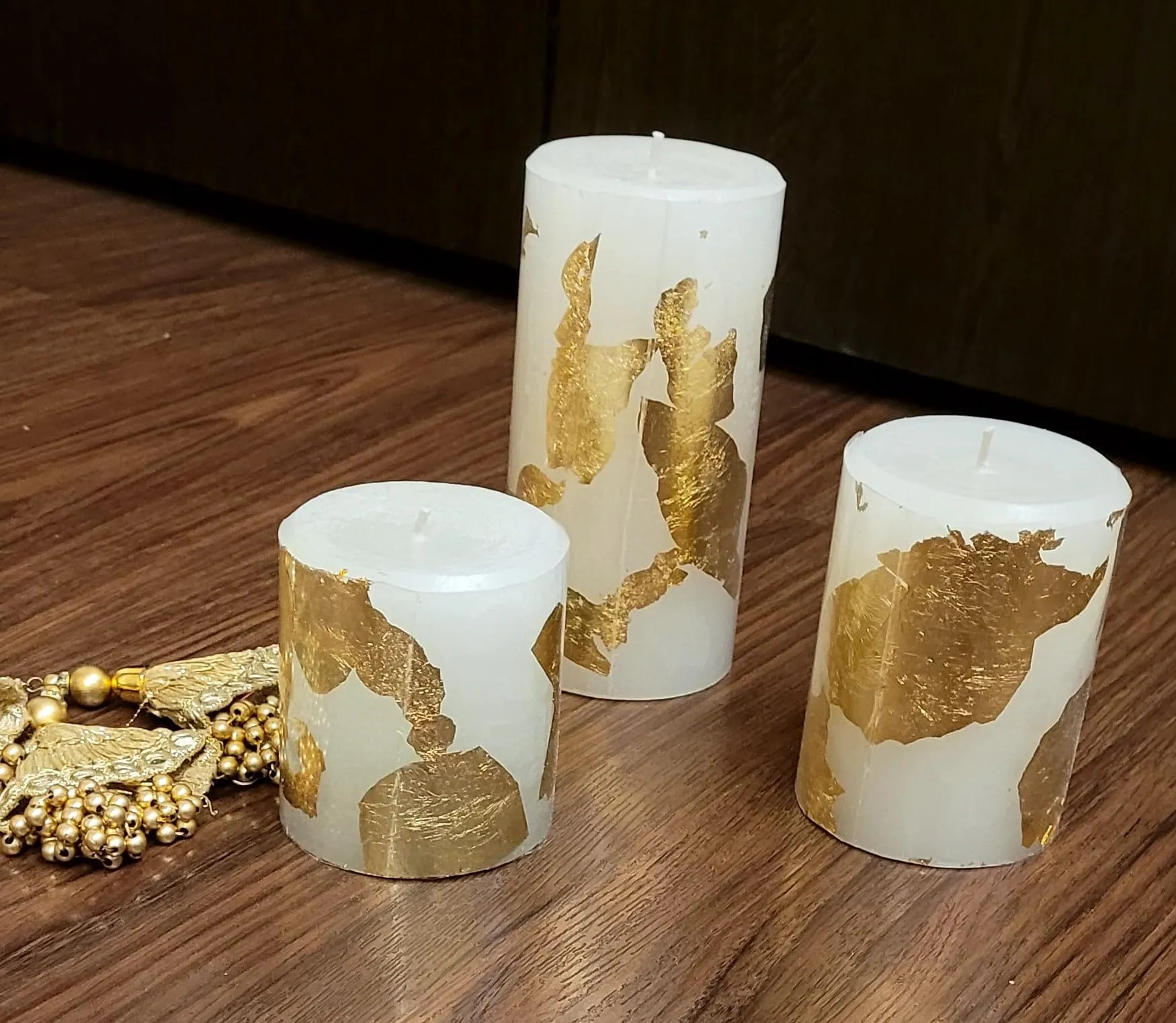 Urbaa Pillar Candle Set of 3 (3inch*3inch, 3inch*4inch, 3inch*6inch) || Long Burning || Gift Set || Set of 3 Candle Burning Time 90hrs, 70hrs and 55hrs || Pillar Candle. (Gold Foil)